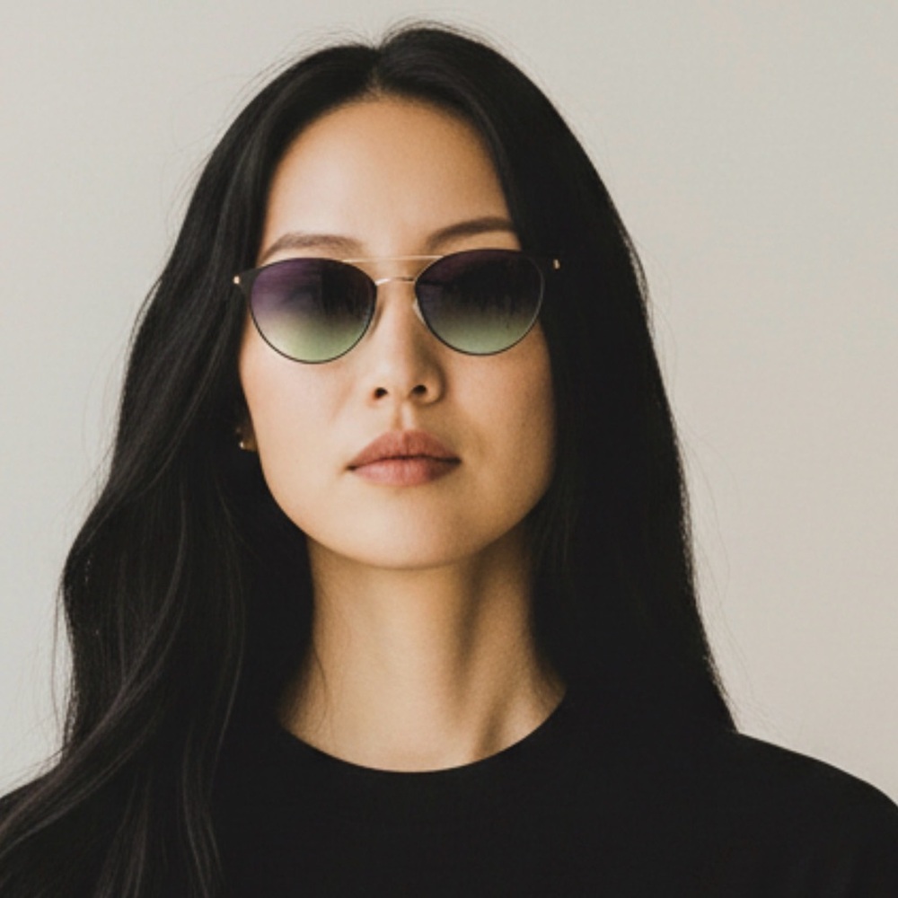 Jessica Simpson Women's J5564 Retro Metal Round Sunglasses Black/Gold Lenses - Picture 15 of 15